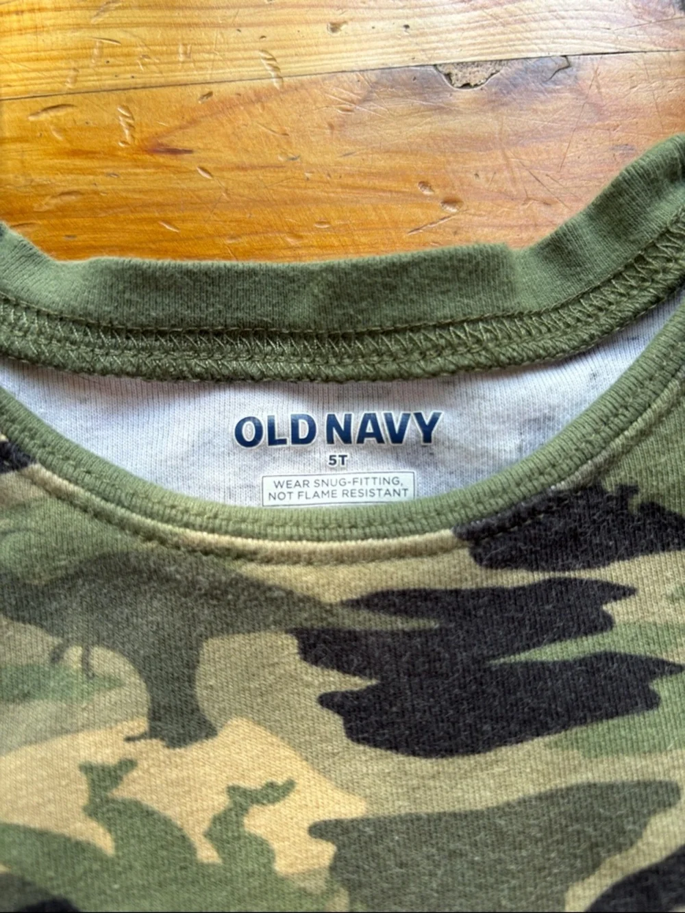 Boys Old Navy Camouflage Pajamas Size 5T